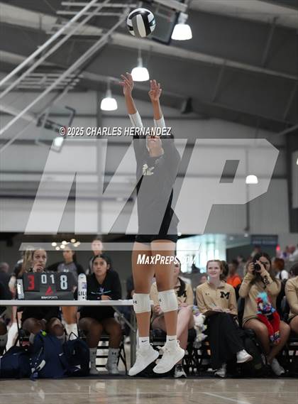Thumbnail 1 in Mansfield vs Shadow Creek (Legends Invitational) photogallery.