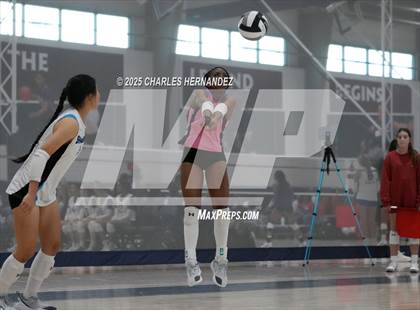Thumbnail 1 in Mansfield vs Shadow Creek (Legends Invitational) photogallery.