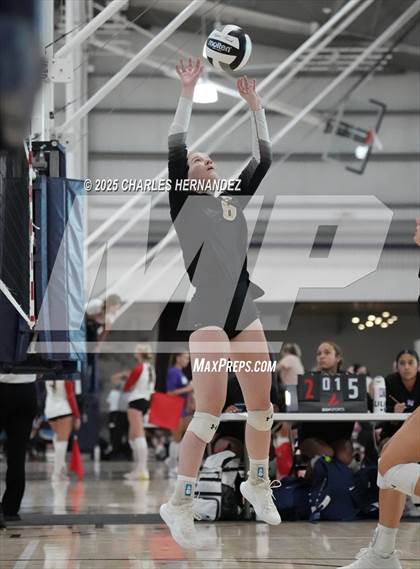 Thumbnail 1 in Mansfield vs Shadow Creek (Legends Invitational) photogallery.