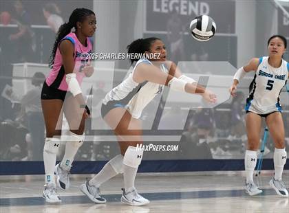 Thumbnail 1 in Mansfield vs Shadow Creek (Legends Invitational) photogallery.