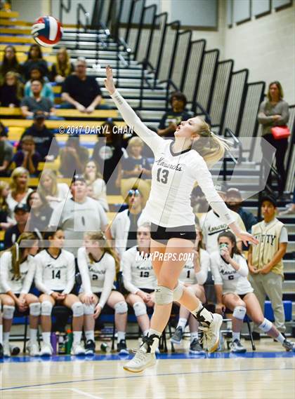Thumbnail 3 in Archbishop Mitty vs. Mater Dei (CIF State Open Division Final) photogallery.