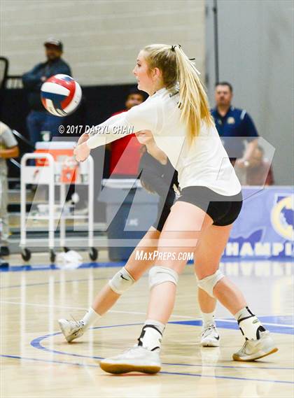 Thumbnail 3 in Archbishop Mitty vs. Mater Dei (CIF State Open Division Final) photogallery.