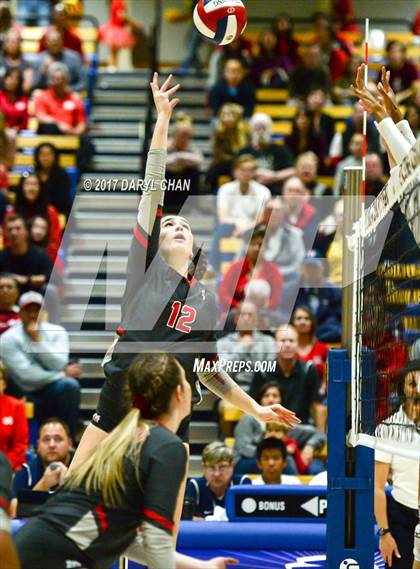Thumbnail 3 in Archbishop Mitty vs. Mater Dei (CIF State Open Division Final) photogallery.