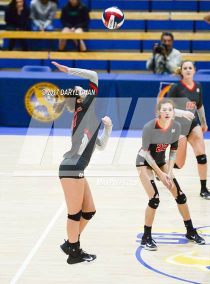 Thumbnail 2 in Archbishop Mitty vs. Mater Dei (CIF State Open Division Final) photogallery.