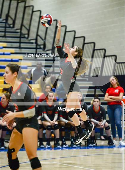 Thumbnail 3 in Archbishop Mitty vs. Mater Dei (CIF State Open Division Final) photogallery.