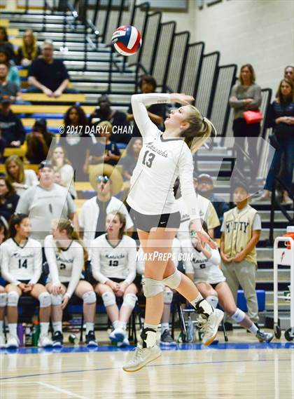 Thumbnail 2 in Archbishop Mitty vs. Mater Dei (CIF State Open Division Final) photogallery.