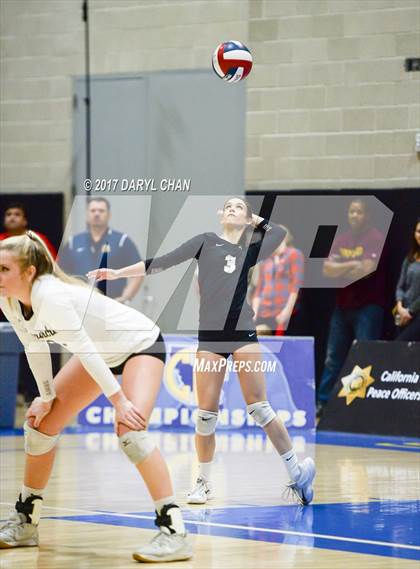 Thumbnail 2 in Archbishop Mitty vs. Mater Dei (CIF State Open Division Final) photogallery.