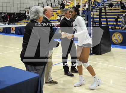 Thumbnail 1 in Archbishop Mitty vs. Mater Dei (CIF State Open Division Final) photogallery.