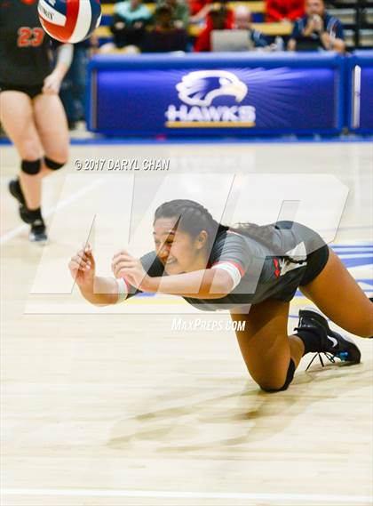 Thumbnail 1 in Archbishop Mitty vs. Mater Dei (CIF State Open Division Final) photogallery.