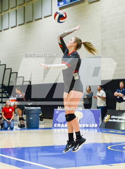 Thumbnail 2 in Archbishop Mitty vs. Mater Dei (CIF State Open Division Final) photogallery.