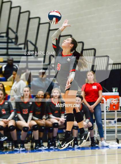 Thumbnail 3 in Archbishop Mitty vs. Mater Dei (CIF State Open Division Final) photogallery.