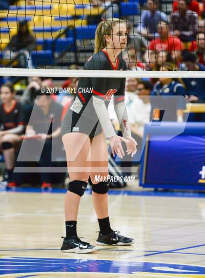 Thumbnail 2 in Archbishop Mitty vs. Mater Dei (CIF State Open Division Final) photogallery.