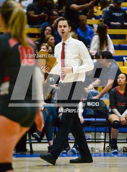 Thumbnail 3 in Archbishop Mitty vs. Mater Dei (CIF State Open Division Final) photogallery.