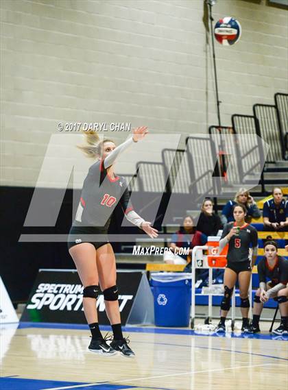 Thumbnail 3 in Archbishop Mitty vs. Mater Dei (CIF State Open Division Final) photogallery.