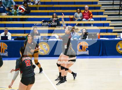 Thumbnail 2 in Archbishop Mitty vs. Mater Dei (CIF State Open Division Final) photogallery.
