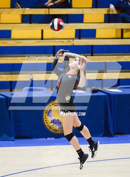 Thumbnail 1 in Archbishop Mitty vs. Mater Dei (CIF State Open Division Final) photogallery.