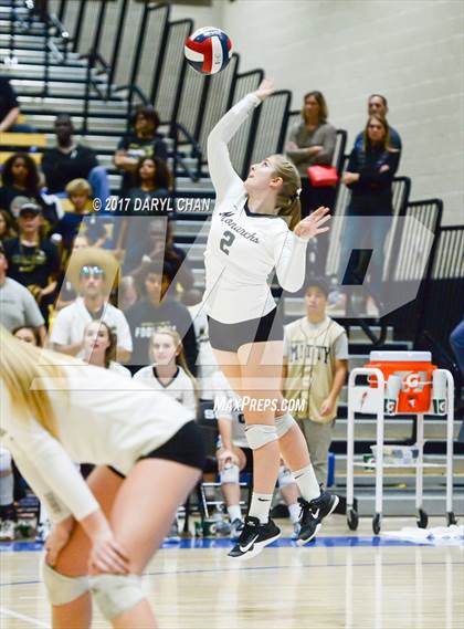 Thumbnail 2 in Archbishop Mitty vs. Mater Dei (CIF State Open Division Final) photogallery.