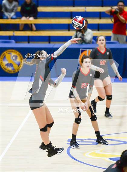 Thumbnail 3 in Archbishop Mitty vs. Mater Dei (CIF State Open Division Final) photogallery.