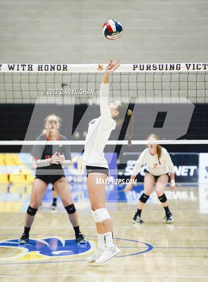 Thumbnail 1 in Archbishop Mitty vs. Mater Dei (CIF State Open Division Final) photogallery.