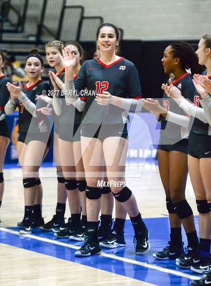 Thumbnail 2 in Archbishop Mitty vs. Mater Dei (CIF State Open Division Final) photogallery.