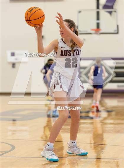 Thumbnail 3 in Austin High vs. Cedar Ridge (I45 Showdown) photogallery.