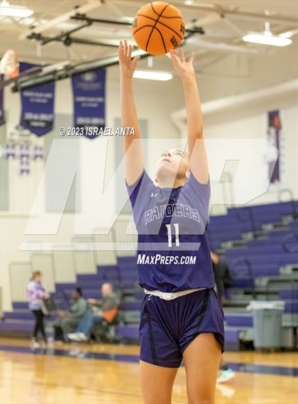 Thumbnail 1 in Austin High vs. Cedar Ridge (I45 Showdown) photogallery.