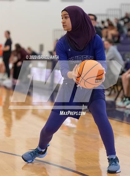 Thumbnail 3 in Austin High vs. Cedar Ridge (I45 Showdown) photogallery.