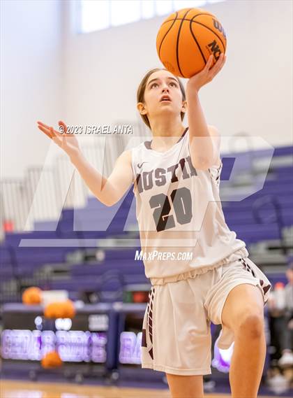 Thumbnail 3 in Austin High vs. Cedar Ridge (I45 Showdown) photogallery.