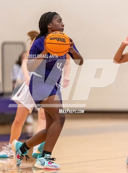 Thumbnail 2 in Austin High vs. Cedar Ridge (I45 Showdown) photogallery.