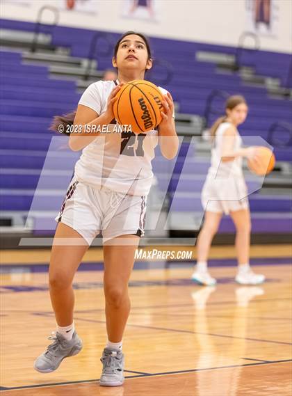 Thumbnail 2 in Austin High vs. Cedar Ridge (I45 Showdown) photogallery.