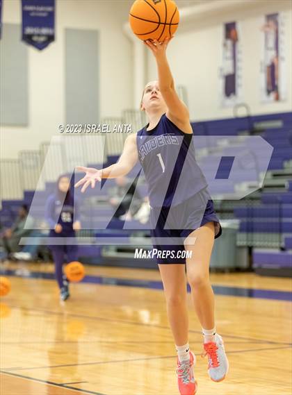 Thumbnail 3 in Austin High vs. Cedar Ridge (I45 Showdown) photogallery.