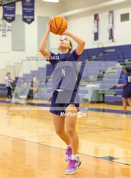 Thumbnail 3 in Austin High vs. Cedar Ridge (I45 Showdown) photogallery.