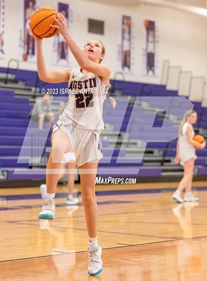Thumbnail 2 in Austin High vs. Cedar Ridge (I45 Showdown) photogallery.