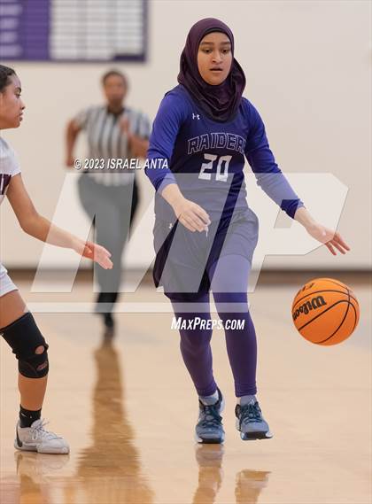 Thumbnail 2 in Austin High vs. Cedar Ridge (I45 Showdown) photogallery.