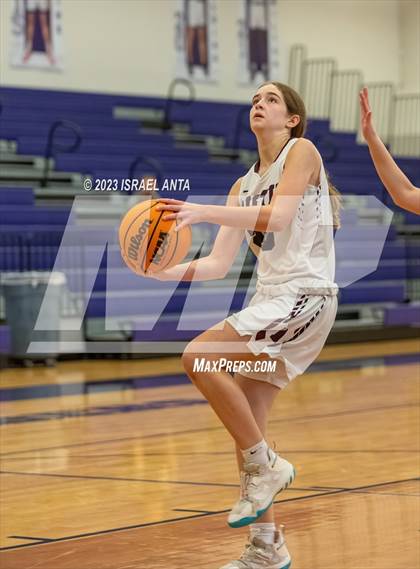 Thumbnail 2 in Austin High vs. Cedar Ridge (I45 Showdown) photogallery.