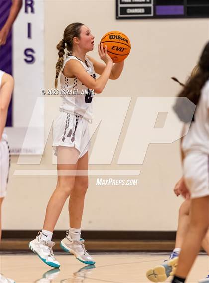 Thumbnail 2 in Austin High vs. Cedar Ridge (I45 Showdown) photogallery.