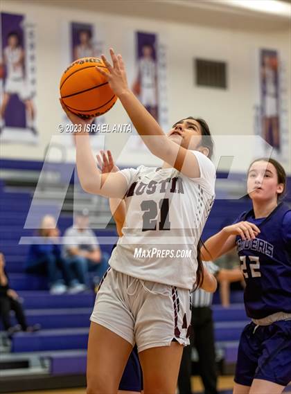 Thumbnail 2 in Austin High vs. Cedar Ridge (I45 Showdown) photogallery.