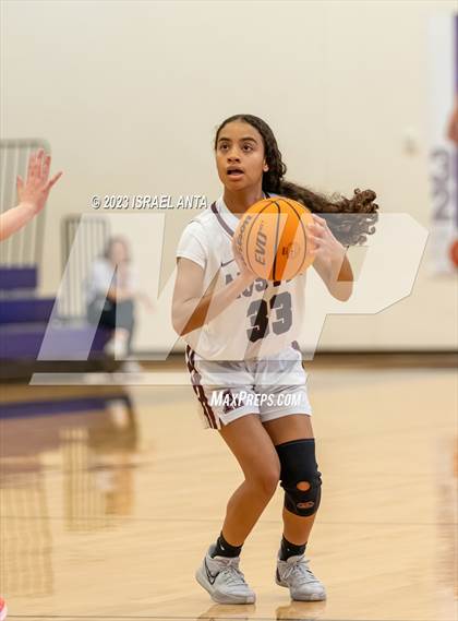 Thumbnail 3 in Austin High vs. Cedar Ridge (I45 Showdown) photogallery.