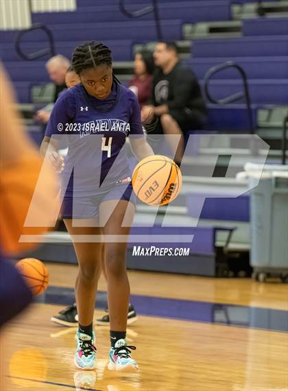 Thumbnail 1 in Austin High vs. Cedar Ridge (I45 Showdown) photogallery.