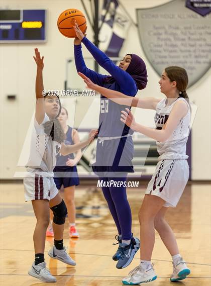 Thumbnail 3 in Austin High vs. Cedar Ridge (I45 Showdown) photogallery.