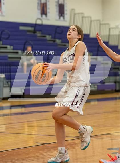 Thumbnail 1 in Austin High vs. Cedar Ridge (I45 Showdown) photogallery.