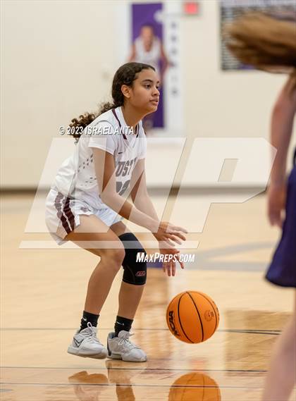 Thumbnail 1 in Austin High vs. Cedar Ridge (I45 Showdown) photogallery.