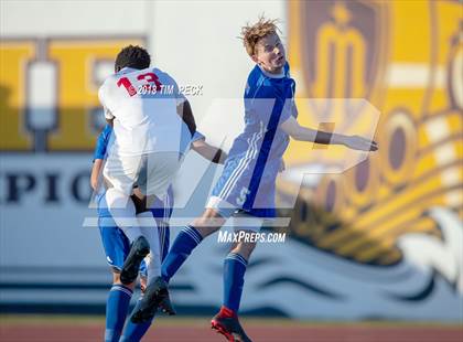 Thumbnail 2 in Dana Hills vs. Redlands East Valley photogallery.