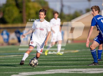 Thumbnail 3 in Dana Hills vs. Redlands East Valley photogallery.