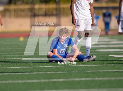 Thumbnail 3 in Dana Hills vs. Redlands East Valley photogallery.