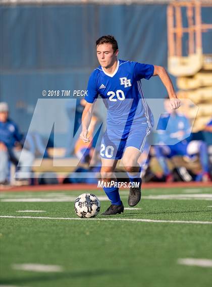 Thumbnail 2 in Dana Hills vs. Redlands East Valley photogallery.