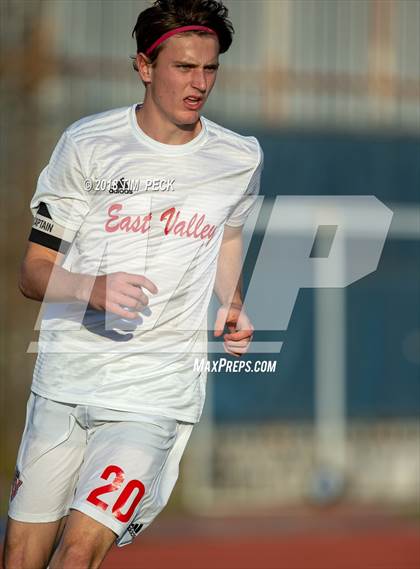 Thumbnail 1 in Dana Hills vs. Redlands East Valley photogallery.