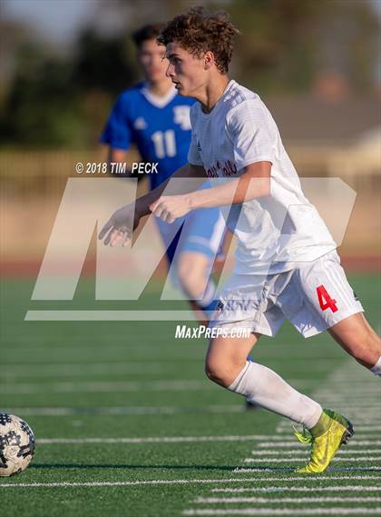 Thumbnail 2 in Dana Hills vs. Redlands East Valley photogallery.