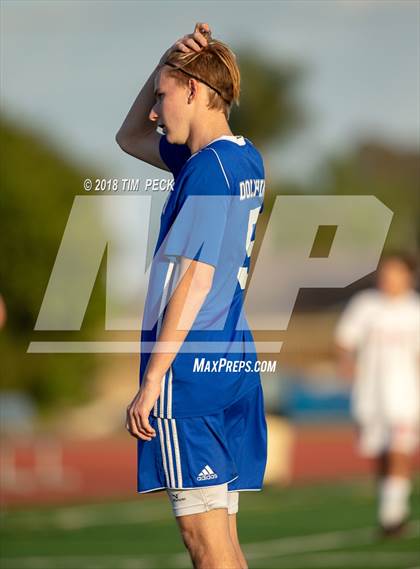 Thumbnail 3 in Dana Hills vs. Redlands East Valley photogallery.