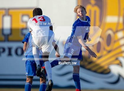 Thumbnail 3 in Dana Hills vs. Redlands East Valley photogallery.
